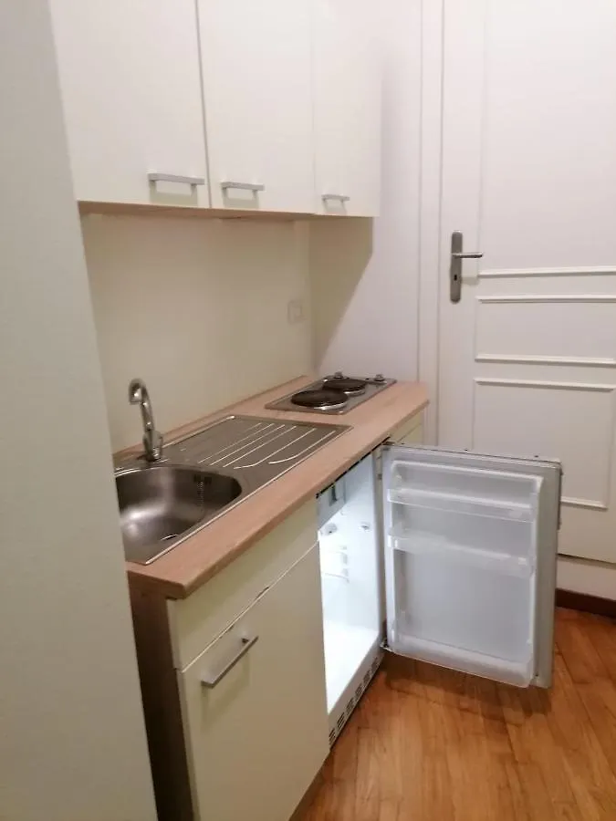 Lägenhetshotell Residence E Appartamenti Ascensione Neapel Italien