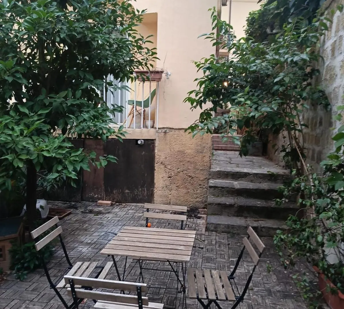 Residence E Appartamenti Ascensione Neapel